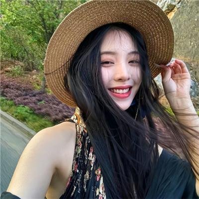 比基尼怪女